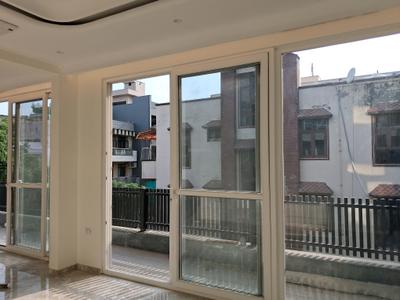 Bedroom Image of 2250 Sq.ft 4 BHK Builder Floor for sale in Paschim Vihar New Delhi for Rs. 58000000