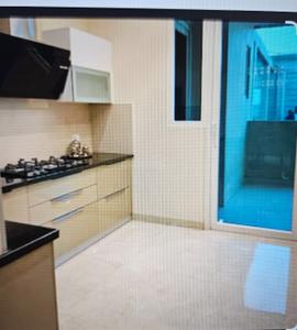 Kitchen Image of 1120 Sq.ft 2 BHK Apartment / Flat for rent in Uptown Skylla, PR7 Airport Road Zirakpur for Rs. 27000