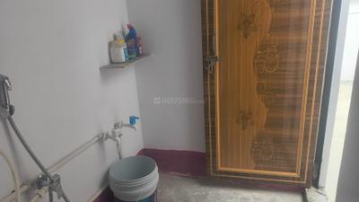 Bathroom Image of 350 Sq.ft 1 RK Independent House for rent in Aliganj Lucknow for Rs. 5000