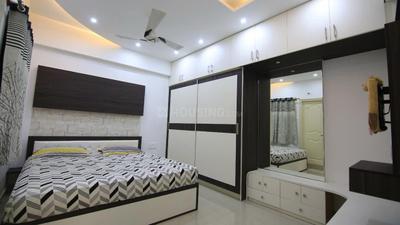 Bedroom Image of 1600 Sq.ft 3 BHK Apartment / Flat for sale in Sector 52 Noida for Rs. 7500000