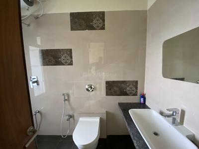 Bathroom Image of 1300 Sq.ft 2.5 BHK Apartment / Flat for rent in Marathon Nexzone Triton 2, Panvel Navi Mumbai for Rs. 32000