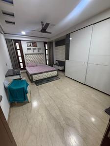 Bedroom Image of 4000 Sq.ft 5 BHK Builder Floor for sale in Janakpuri New Delhi for Rs. 70000000