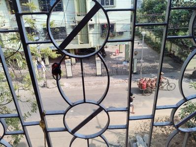 Balcony Image of 1050 Sq.ft 2 BHK Builder Floor for sale in Patuli Kolkata for Rs. 4800000