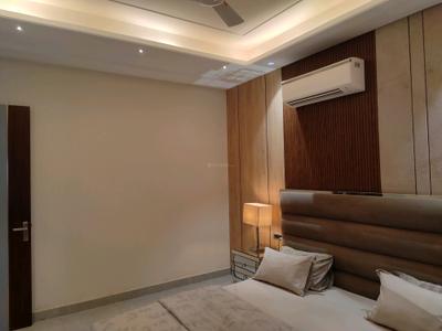 Bedroom Image of 2500 Sq.ft 4 BHK Builder Floor for sale in Ansal Versalia, Sector 67 Gurgaon for Rs. 25000000