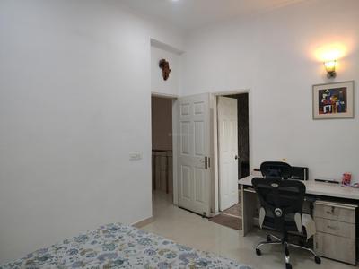 Bedroom Image of 2200 Sq.ft 4 BHK Villa for sale in Paramount Golfforeste Villas, Surajpur Greater Noida for Rs. 26000000