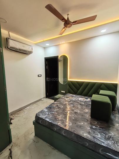 Surya Suryansh Saket Bedroom 1