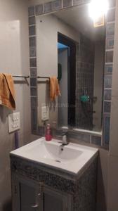 Bathroom Image of 1500 Sq.ft 2.5 BHK Apartment / Flat for rent in RPS Savana, Sector 88 Faridabad for Rs. 30000
