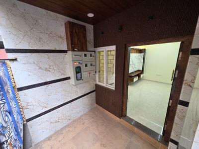 Bathroom Image of 950 Sq.ft 2 BHK Builder Floor for rent in JP Nagar Bengaluru for Rs. 25500