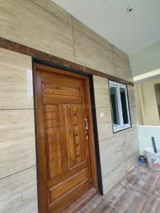 Bathroom Image of 410 Sq.ft 1 BHK Independent House for rent in Varanasi Bengaluru for Rs. 12000
