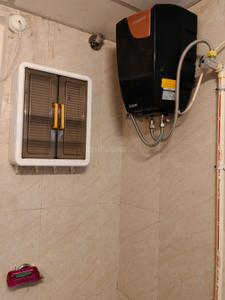 Bathroom Image of 150 Sq.ft 1 RK Apartment / Flat for rent in Avadi Chennai for Rs. 11500