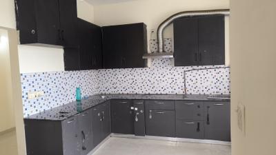 Kitchen Image of 1748 Sq.ft 3 BHK Apartment / Flat for rent in Indosam 75, Sector 75 Noida for Rs. 45000