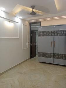 Hall Image of 1100 Sq.ft 3 BHK Builder Floor for sale in Shalimar Bagh New Delhi for Rs. 17000000