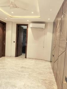 Bedroom Image of 3000 Sq.ft 4 BHK Builder Floor for rent in Unitech Nirvana Country, Sector 50 Gurgaon for Rs. 125000
