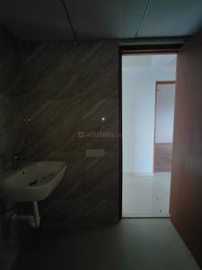 Bathroom Image of 3169 Sq.ft 4 BHK Apartment / Flat for sale in Indraprasth Shivanta, Ambli Ahmedabad for Rs. 28000000