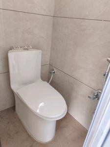 Common Bathroom Image of 650 Sq.ft 1 BHK Apartment / Flat for sale in Niharika Absolute by Juhi Developers, Taloja Navi Mumbai for Rs. 6500000