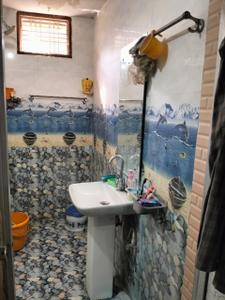 Bathroom Image of 1300 Sq.ft 3 BHK Independent House for sale in Eldeco II Lucknow for Rs. 7000000