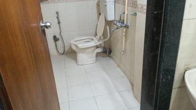 Image of 630 Sq.ft 1 BHK Apartment / Flat for sale in Shree Vallabh Tower, Malad West, Mumbai for Rs. 12000000