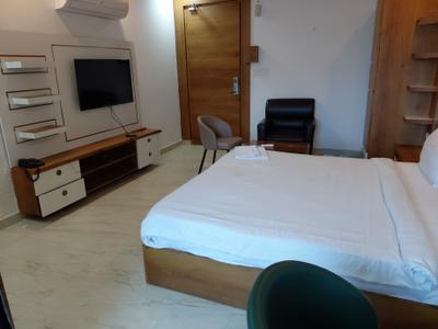 Bedroom Image of 300 Sq.ft 1 RK Apartment / Flat for rent in Arjunganj Lucknow for Rs. 14500