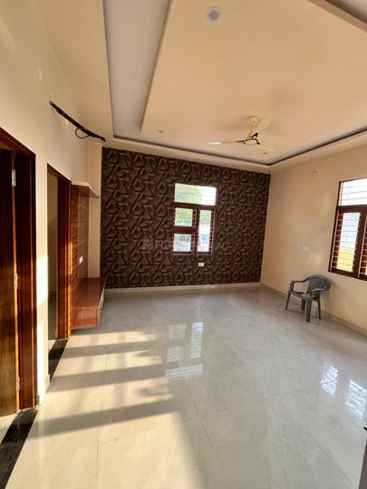 Vatika road Main Image 1