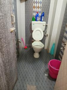 Bathroom Image of 750 Sq.ft 2 BHK Apartment / Flat for rent in Empire Sree Kamachi Amman Nagar Paruthipet, Avadi Chennai for Rs. 16000