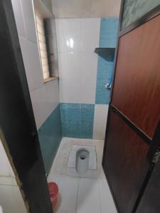 Bathroom Image of 625 Sq.ft 1 BHK Apartment / Flat for rent in Dombivli West Thane for Rs. 12000