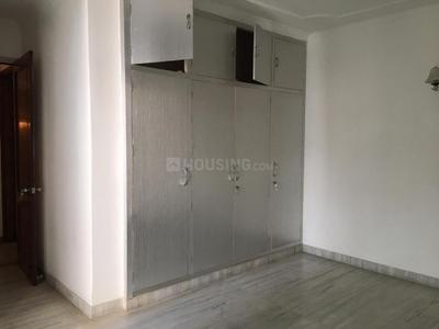 Bedroom Image of 2763 Sq.ft 3 BHK Builder Floor for rent in Panchsheel Park New Delhi for Rs. 120000