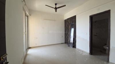 Bedroom Image of 1090 Sq.ft 3 BHK Apartment / Flat for sale in Prateek Grand City, Siddharth Vihar Ghaziabad for Rs. 13500000