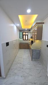 Kitchen Image of 900 Sq.ft 3 BHK Builder Floor for sale in Laxmi Nagar New Delhi for Rs. 9500000