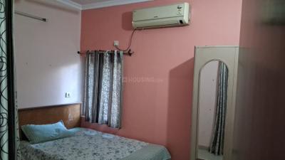 Bedroom Image of 700 Sq.ft 2 BHK Builder Floor for rent in DDA Flats Sarita Vihar, Sarita Vihar New Delhi for Rs. 35000