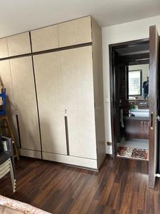 Bedroom Image of 2450 Sq.ft 4 BHK Apartment / Flat for rent in Happy Home Happy Glorious Phase 2, Vesu Surat for Rs. 75000