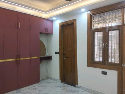 Bedroom Image of 1225 Sq.ft 4 BHK Apartment / Flat for sale in Shalimar Garden Ghaziabad for Rs. 9000000