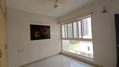 Bedroom Image of 1400 Sq.ft 3 BHK Apartment / Flat for rent in SJR Watermark, Harlur Bengaluru for Rs. 60000