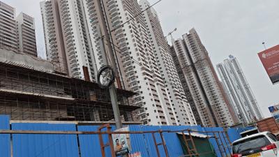 Building Image of 2335 Sq.ft 3 BHK Apartment / Flat for sale in Rajapushpa Provincia, Narsingi Hyderabad for Rs. 26000000