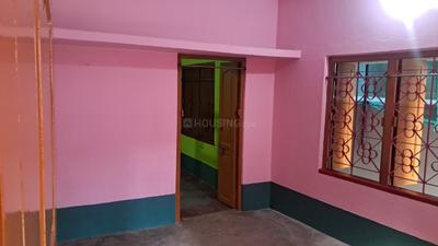 Bedroom Image of 1000 Sq.ft 2 BHK Independent House for rent in Madhyamgram Kolkata for Rs. 5500
