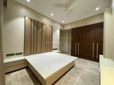 Bedroom Image of 1800 Sq.ft 4 BHK Apartment / Flat for sale in Bandra West Mumbai for Rs. 125000000