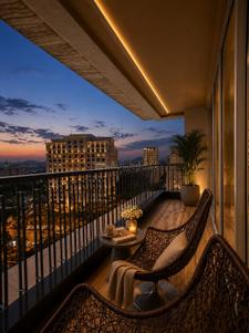 Balcony Image of 3500 Sq.ft 4 BHK Apartment / Flat for sale in NSG Chittaranjan Tower, Powai Mumbai for Rs. 77500000