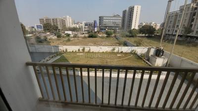 Balcony Image of 1500 Sq.ft 2 BHK Apartment / Flat for rent in Ellora Park Vadodara for Rs. 16000