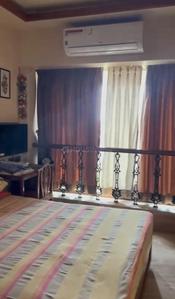 Bedroom Image of 2500 Sq.ft 4 BHK Apartment / Flat for sale in Kedarnath Apartment, Andheri West Mumbai for Rs. 90000000