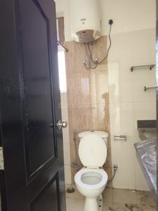 Bathroom Image of 1450 Sq.ft 3 BHK Independent House for sale in Ansal Esencia Sector 67, Sector 67 Gurgaon for Rs. 16000000