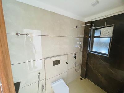 Bathroom Image of 1750 Sq.ft 3 BHK Apartment / Flat for rent in AG8 Aster Royal, Salaiya Bhopal for Rs. 28000