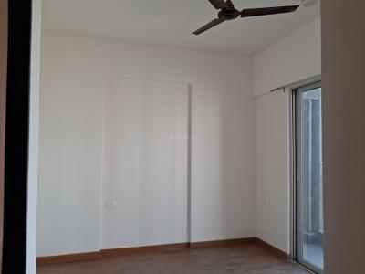 Bedroom Image of 1100 Sq.ft 2.5 BHK Apartment / Flat for rent in Gera Planet Of Joy IV, Upper Kharadi Pune for Rs. 39000