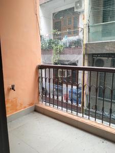 Bedroom Two Image of 550 Sq.ft 2 BHK Builder Floor for rent in Patparganj New Delhi for Rs. 20000