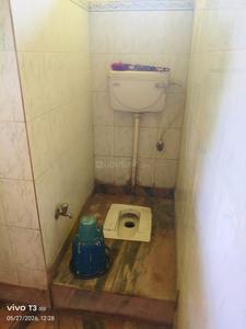 Bathroom Image of 600 Sq.ft 1 BHK Independent House for rent in Gopalmath Durgapur for Rs. 5000