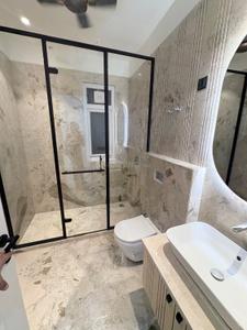 Image of 2700 Sq.ft 4 BHK Builder Floor for sale in Anand Vihar, New Delhi for Rs. 60000000