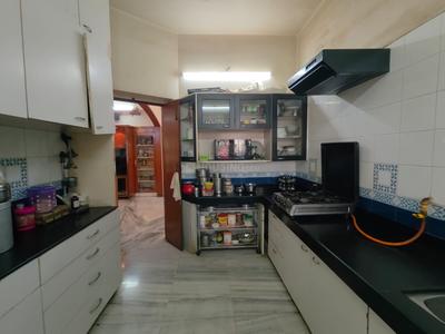 Kitchen Image of 4503 Sq.ft 4 BHK Independent House for sale in Ambawadi Ahmedabad for Rs. 60000000
