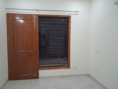 Bedroom Image of 2300 Sq.ft 3 BHK Builder Floor for rent in Sector 43 Gurgaon for Rs. 75000
