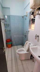 Bathroom Image of 1200 Sq.ft 3 BHK Apartment / Flat for rent in Srijan Green Field City Classic Premium, Maheshtala Kolkata for Rs. 25000