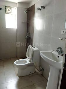 Bathroom Image of 1110 Sq.ft 3 BHK Apartment / Flat for rent in Srijan Greenfield City, Maheshtala Kolkata for Rs. 17000