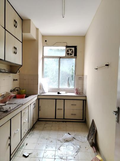 DLF Carlton Estate Main Image 1