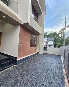 Balcony Image of 1500 Sq.ft 3 BHK Independent House for sale in Kizhakkambalam Kochi for Rs. 7200000